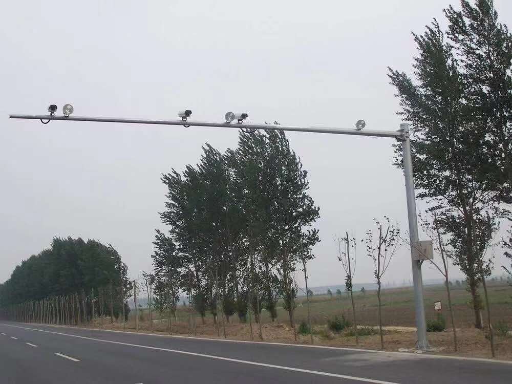 八棱監控桿